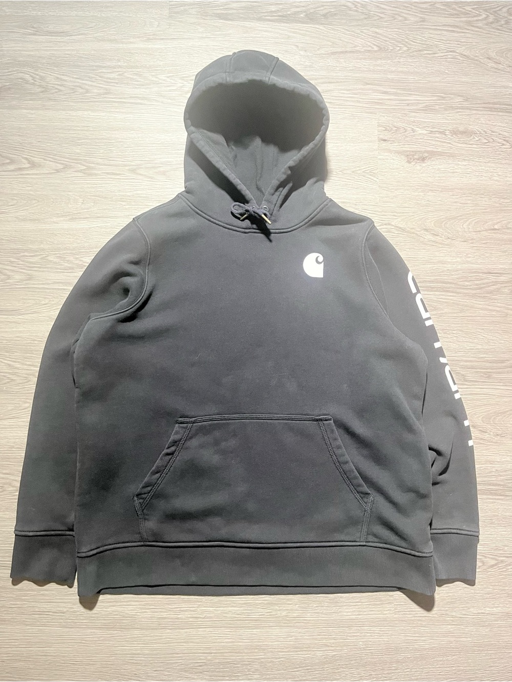 Carhartt relaxed fit men’s XL hoodie pullover sweater ￼